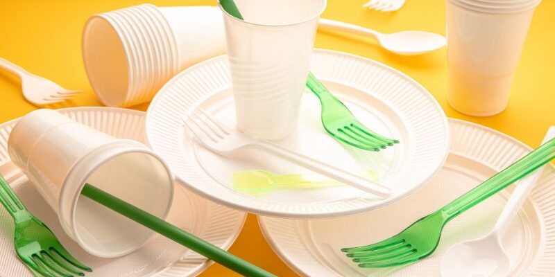stoviglie plastica